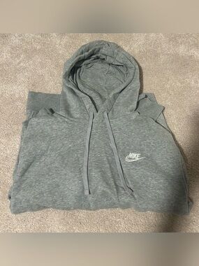 Grey Nike pullover fleece hoodie
